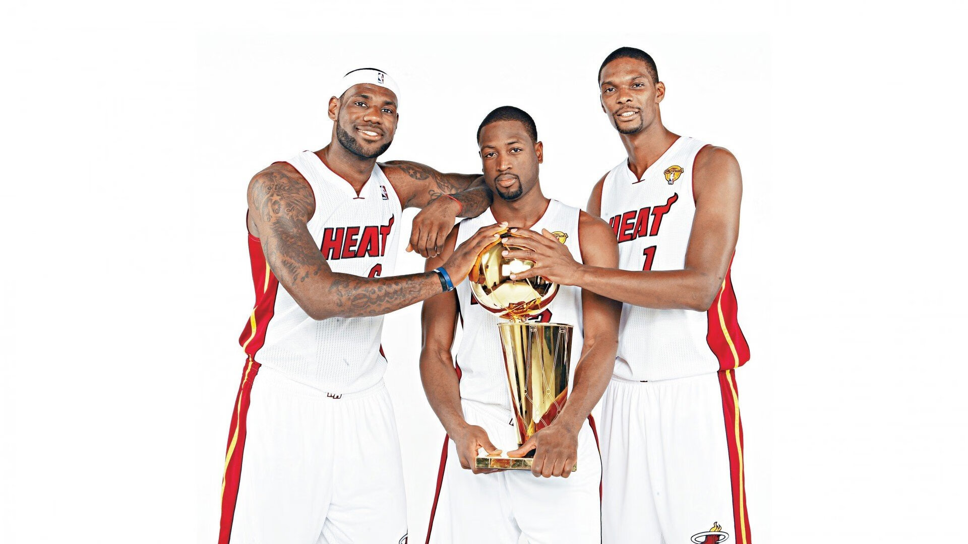 慢节奏下如何有效突破联防防线,破联防的方法